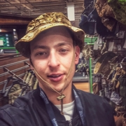 Эдвард 26 Киев